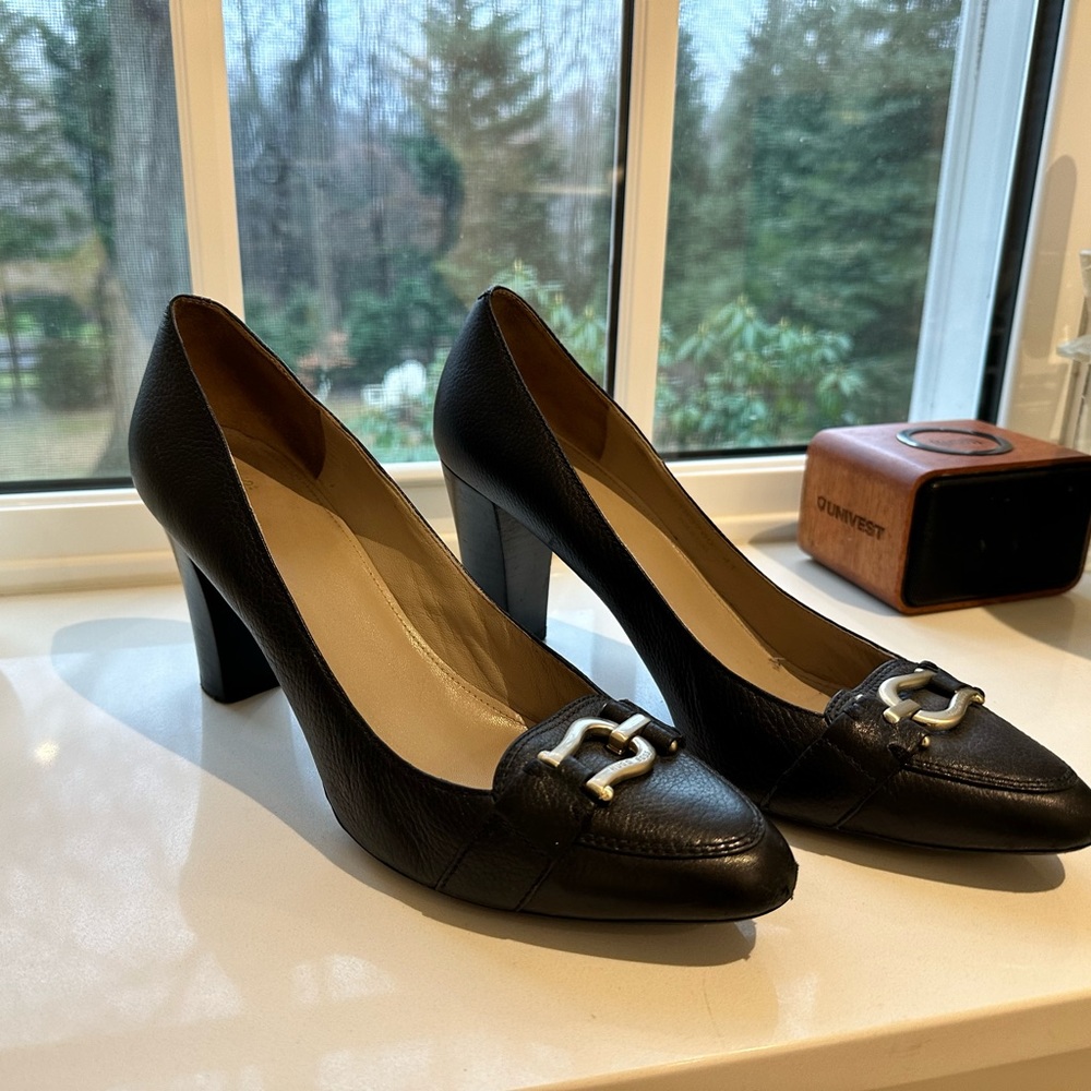 Hugo Boss elegant shoes